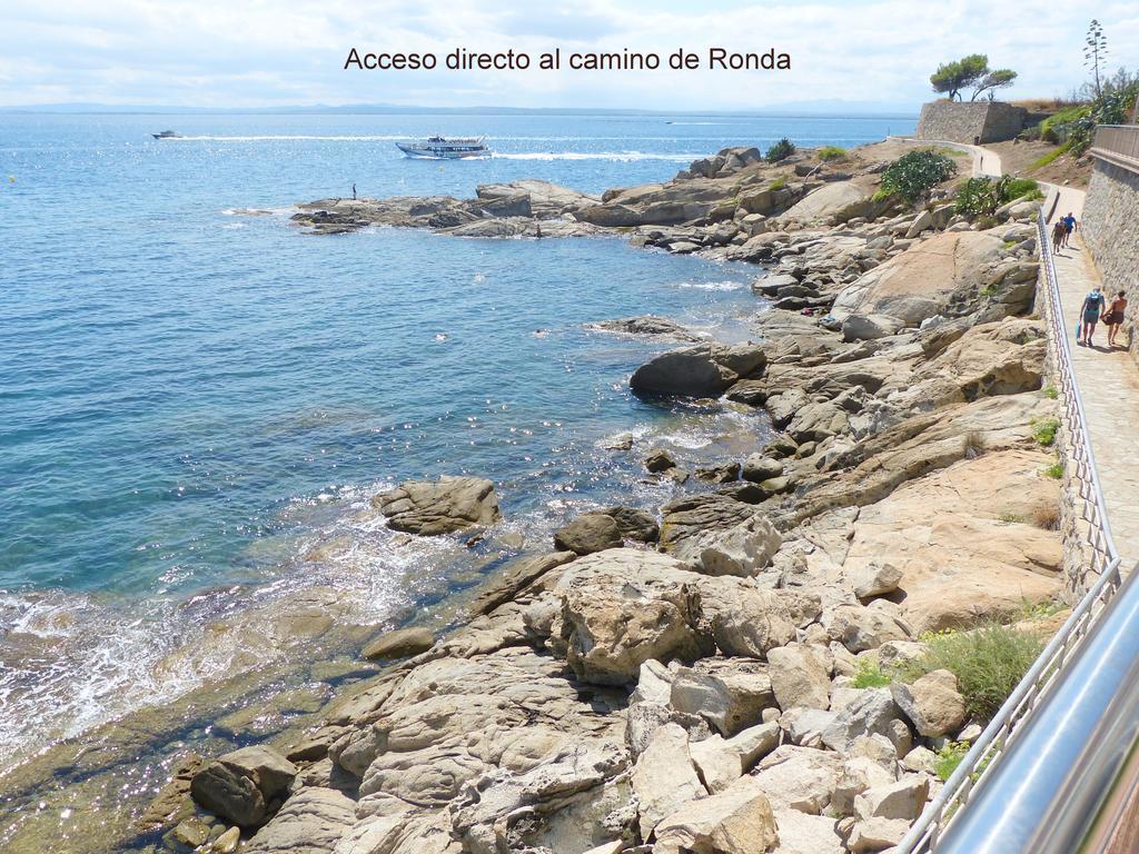 Roses Sobre El Mar Διαμέρισμα Δωμάτιο φωτογραφία
