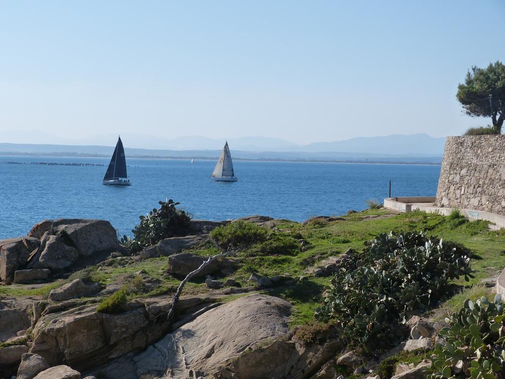 Roses Sobre El Mar Διαμέρισμα Δωμάτιο φωτογραφία