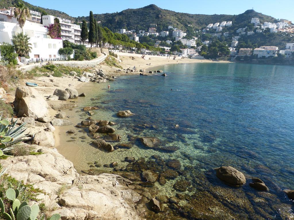 Roses Sobre El Mar Διαμέρισμα Δωμάτιο φωτογραφία